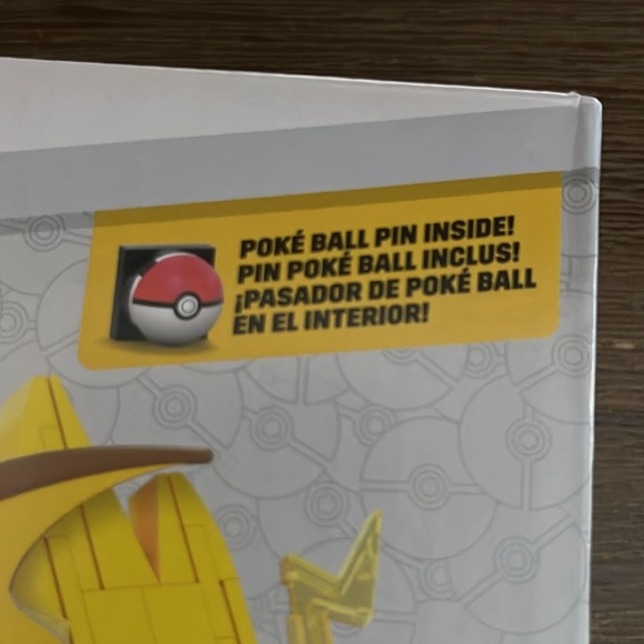 Brand new Mega Pokémon Build & Show Pikachu Evolution Trio building blocks - Picture 10 of 10